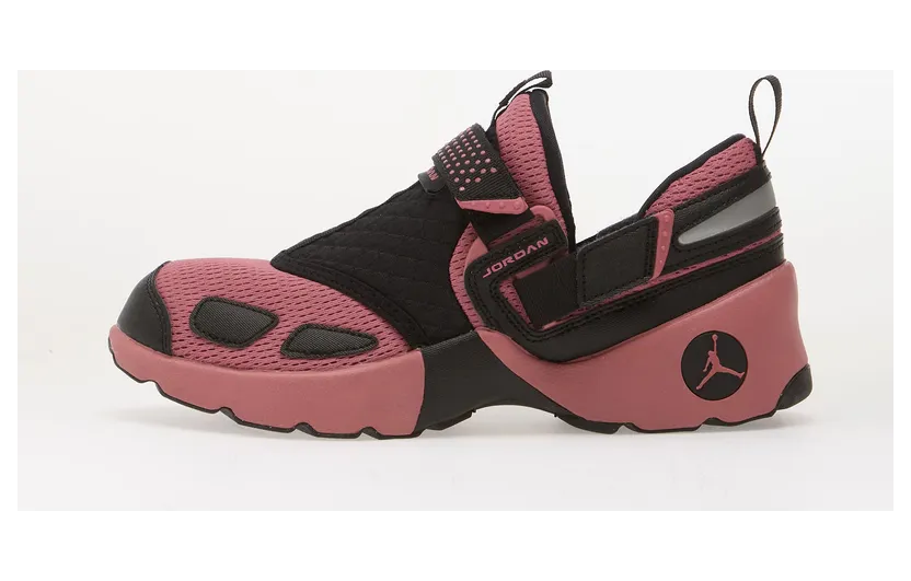 Jordan Trunner Zwart / Reflective Silver / Desert Berry