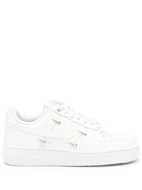 Nike Air Force 1 07 LX Sneakers – Weiß (FV3654)
