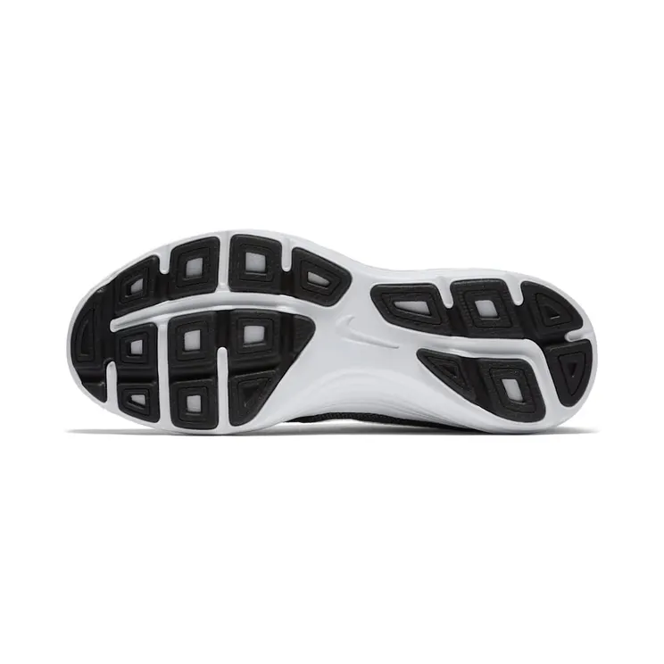 nike-revolution 819413-001