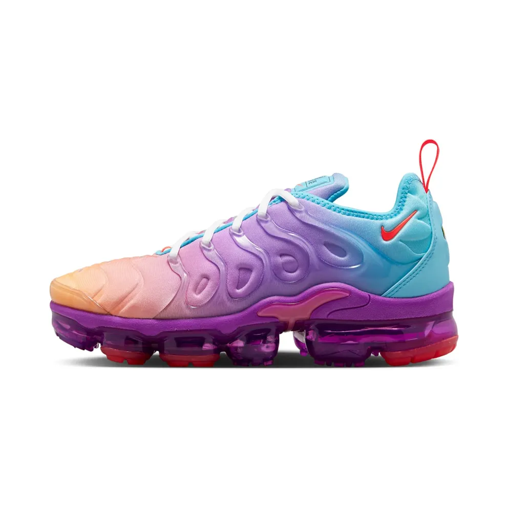 Nike AIR VAPORMAX PLUS “Multigradient” (FD0823-500)