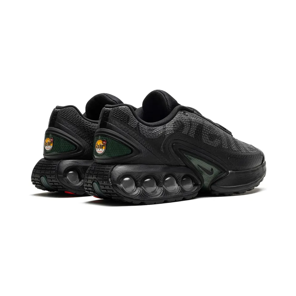 Nike Air Max Dn “Supreme – Black” (FZ4044-001)