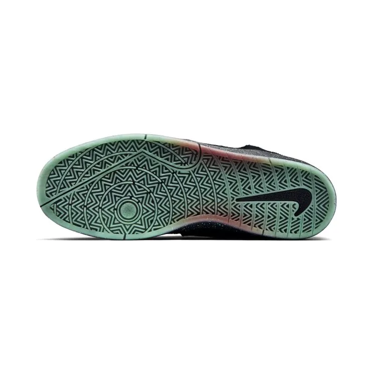 nike-kobe 647594-001