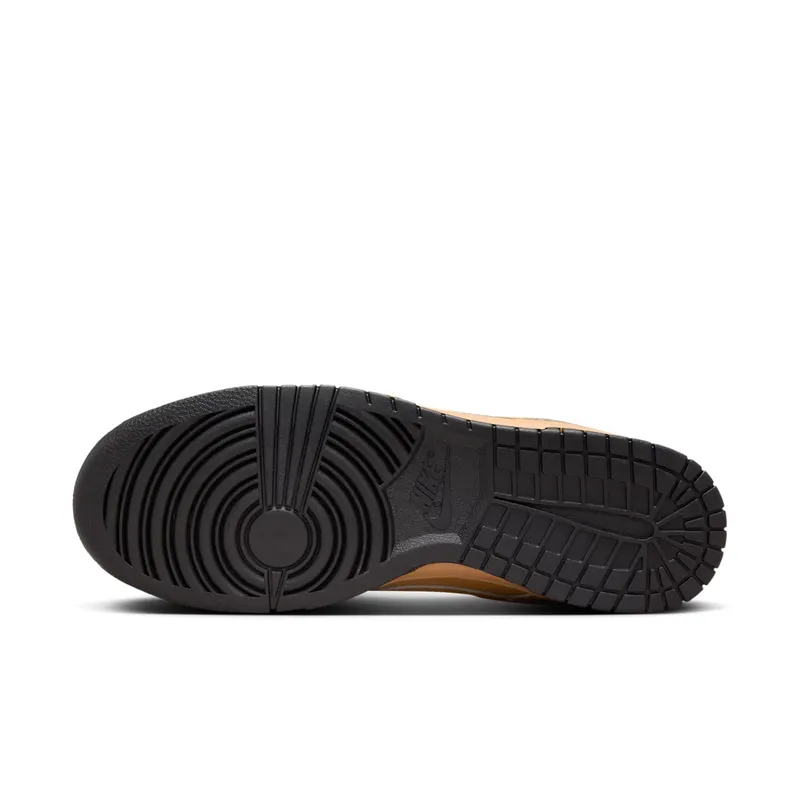 Nike Dunk Low Retro SE “Wheat Gum” (wheat / wheat / gum yellow / black) – HQ1932-700