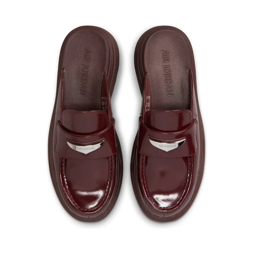 Jordan Mule “Dark Team Red” (HJ4292-600)