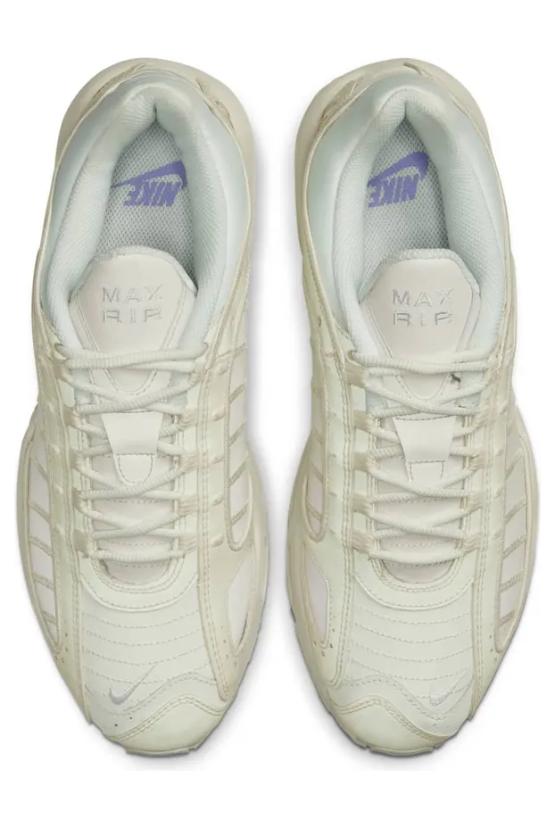 nike-air-max CQ6569-100