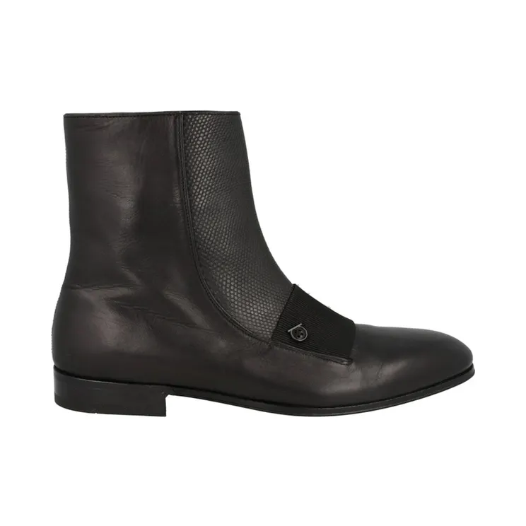 Ferragamo Geminiano Gancini Ankle Boots Black (021131-757550)
