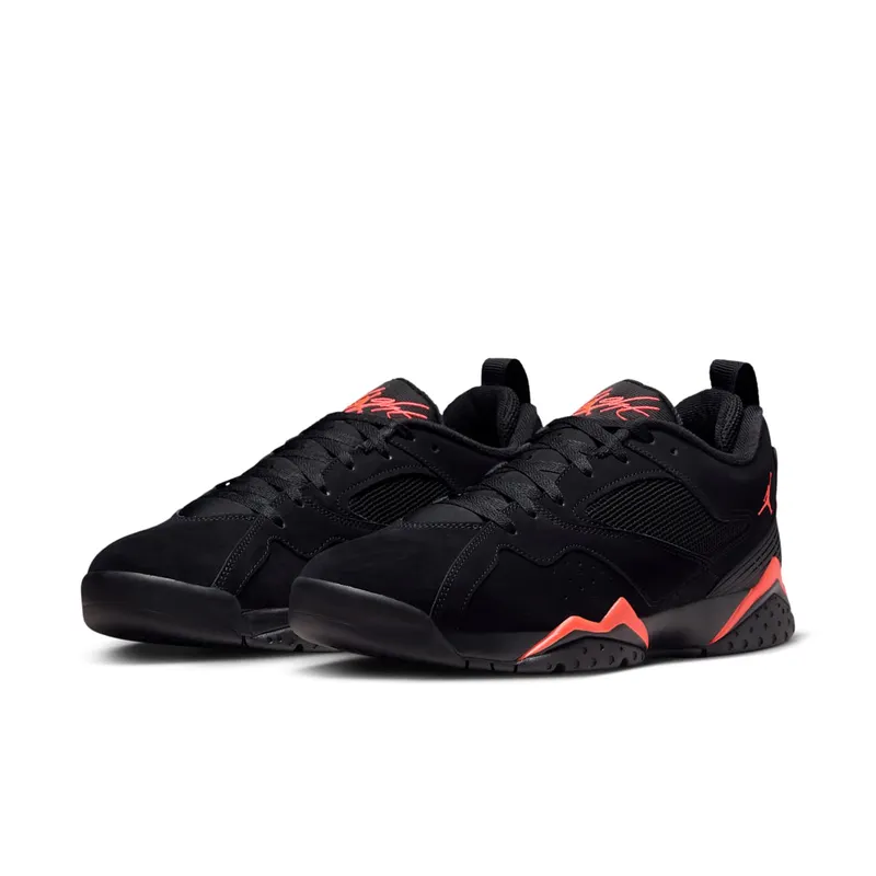 Jordan MVP 92 “Black / Infrared” (HQ3950-003)