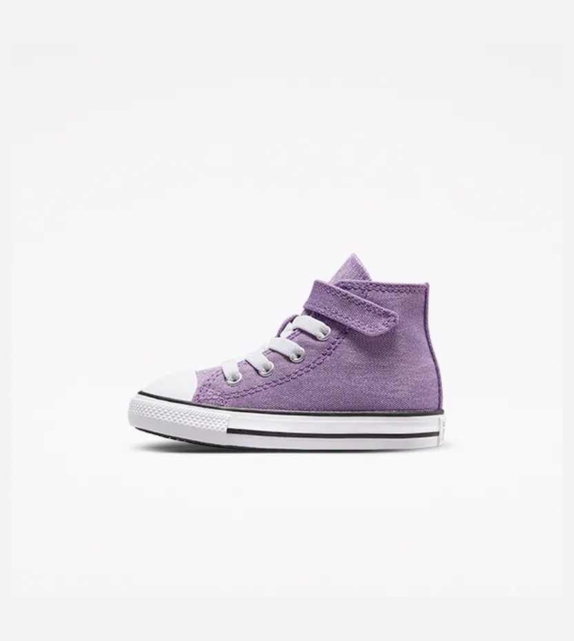 converse-chuck-taylor-all-star 772878C