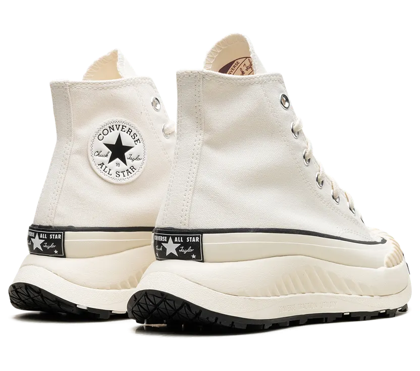 converse-chuck-taylor-all-star A01682C