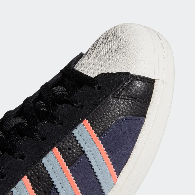 Adidas Superstar Core Black / Magic Grey / Turbo (GW5920)