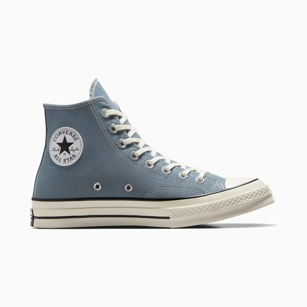 converse-chuck-taylor-all-star A08617C