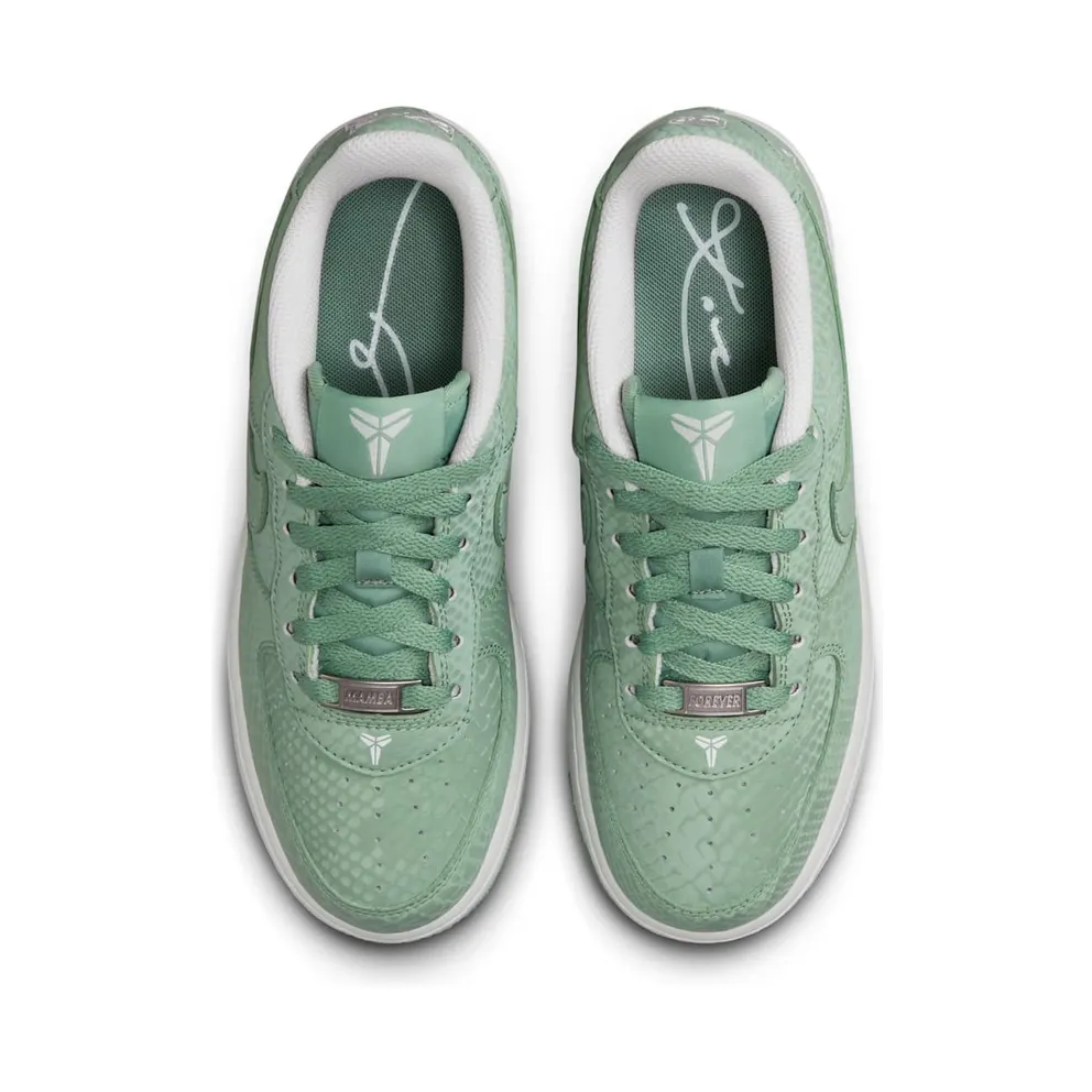 Nike Air Force 1 Low GS “Kobe Bryant Forever Steam” (IO4610-005)