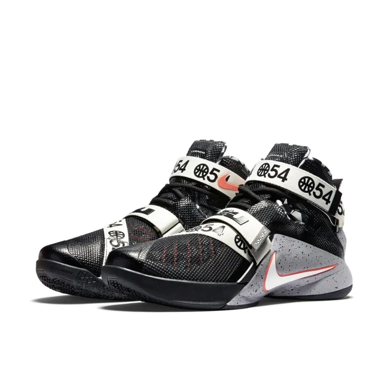 Nike LeBron Solider 9 Quai 54 (810803-015)