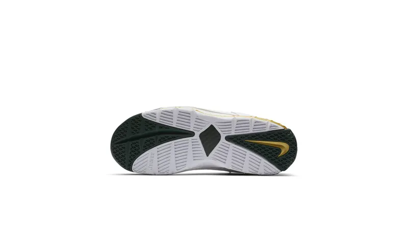 Nike LeBron 3 SVSM Home (2019) White/White-Metallic Gold Dust (AO2434-102)