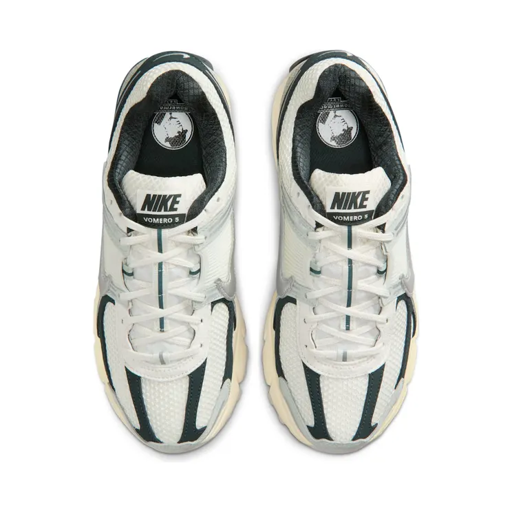 nike-air-zoom IO7452-133