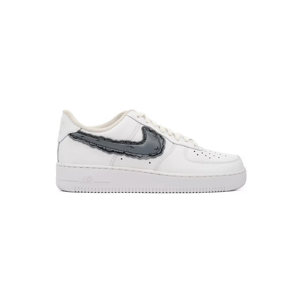 nike-air-force CW2288-111(KAWS Sky High Farm)