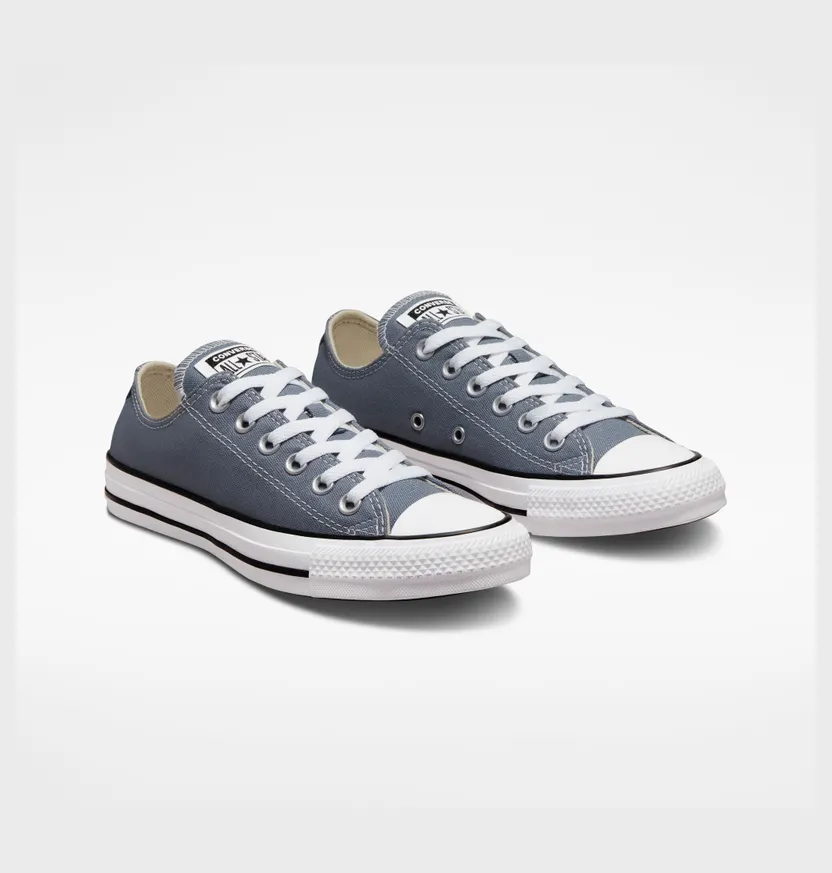 converse-chuck-taylor-all-star A02802C
