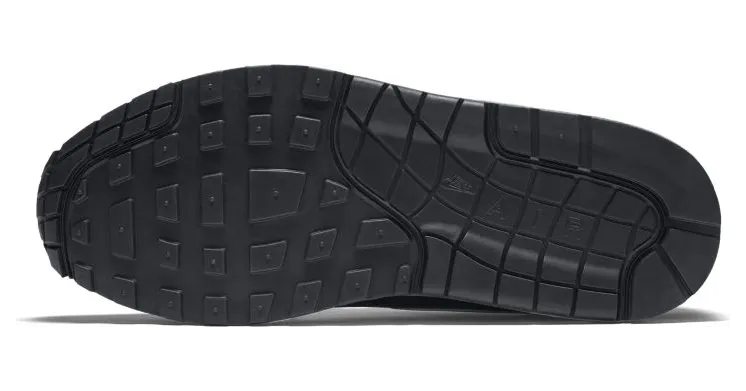 nike-air-max 599820-022