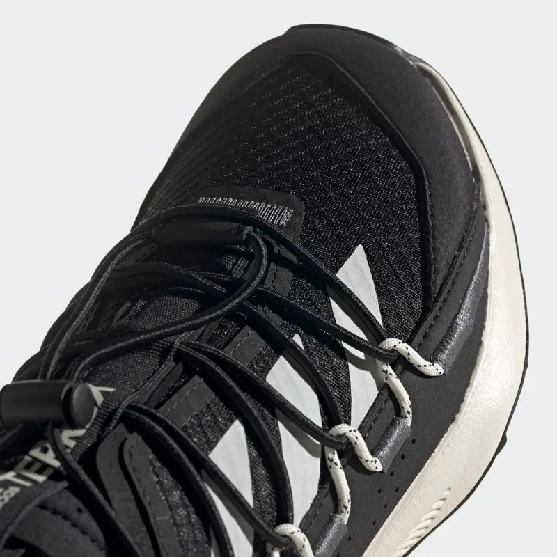 Adidas Terrex Voyager 21 Travel Core Black / Chalk White / Grey Five (FZ2228)