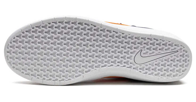 nike-air-force DV5477-400