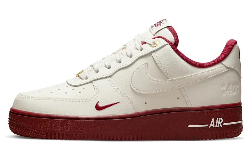 Nike Air Force 1 ’07 SE “Team Red” (DQ7582100)