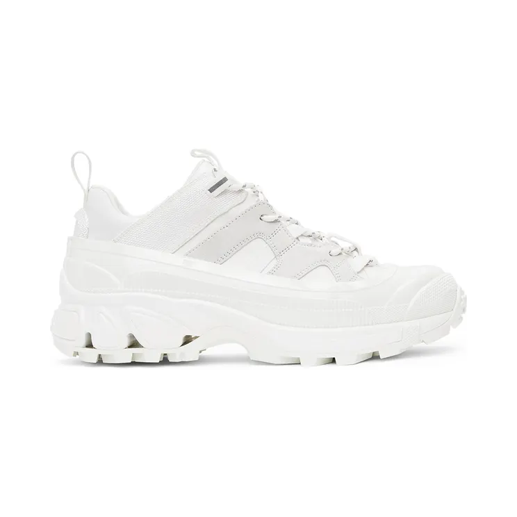 Burberry Off-White Arthur Sneakers (8020347)