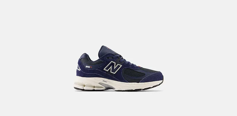 New Balance 2002R GS “Blue / Black” (GC2002NV)