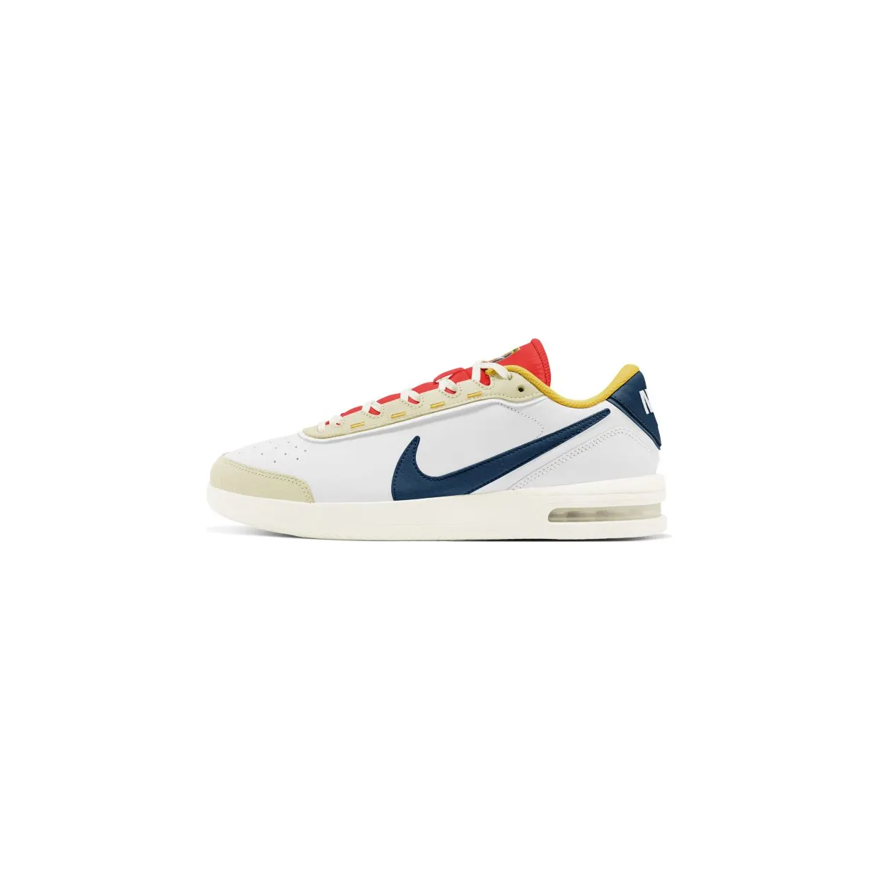 nikecourt CT3890-102