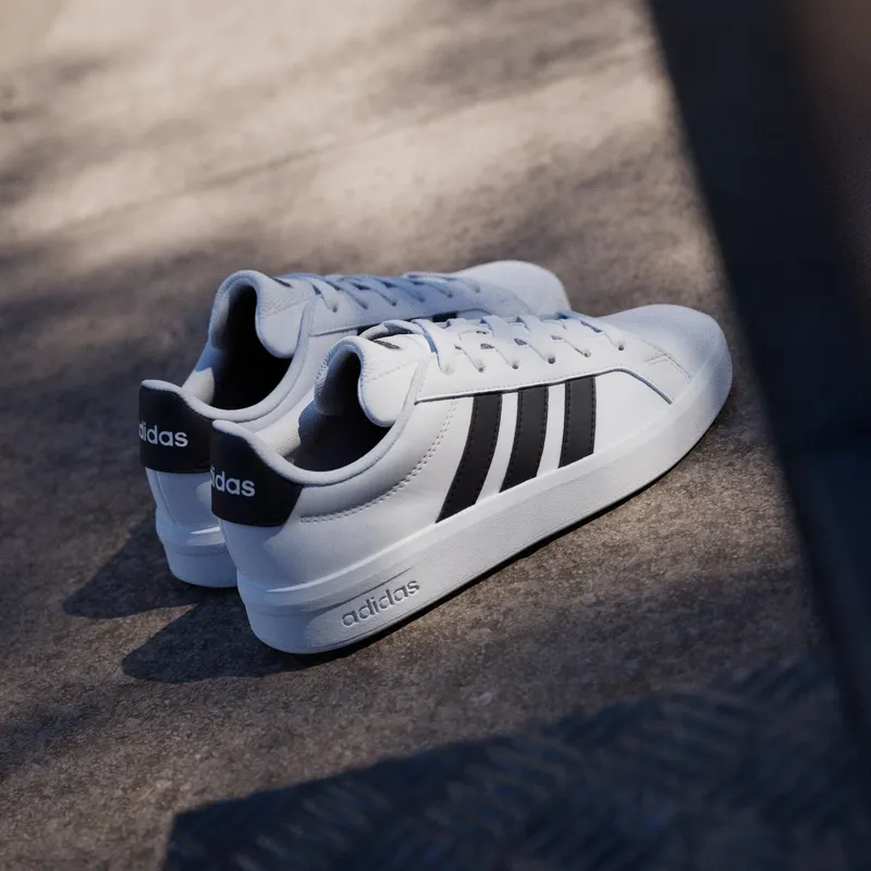 Adidas GRAND COURT 3.0 Shoes JUNIOR Cloud White / Core Black / Cloud White (JP9365)