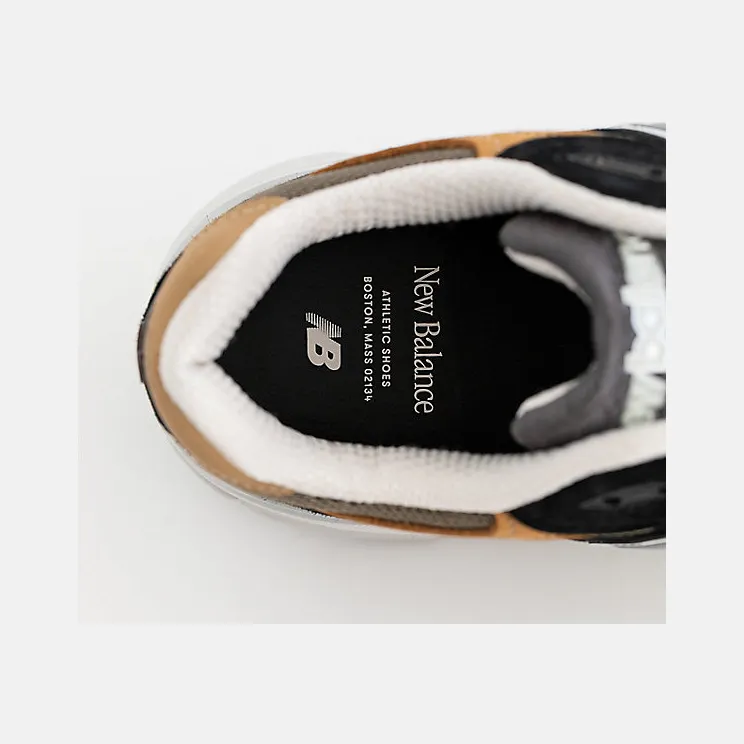 new-balance-990 M990BB3
