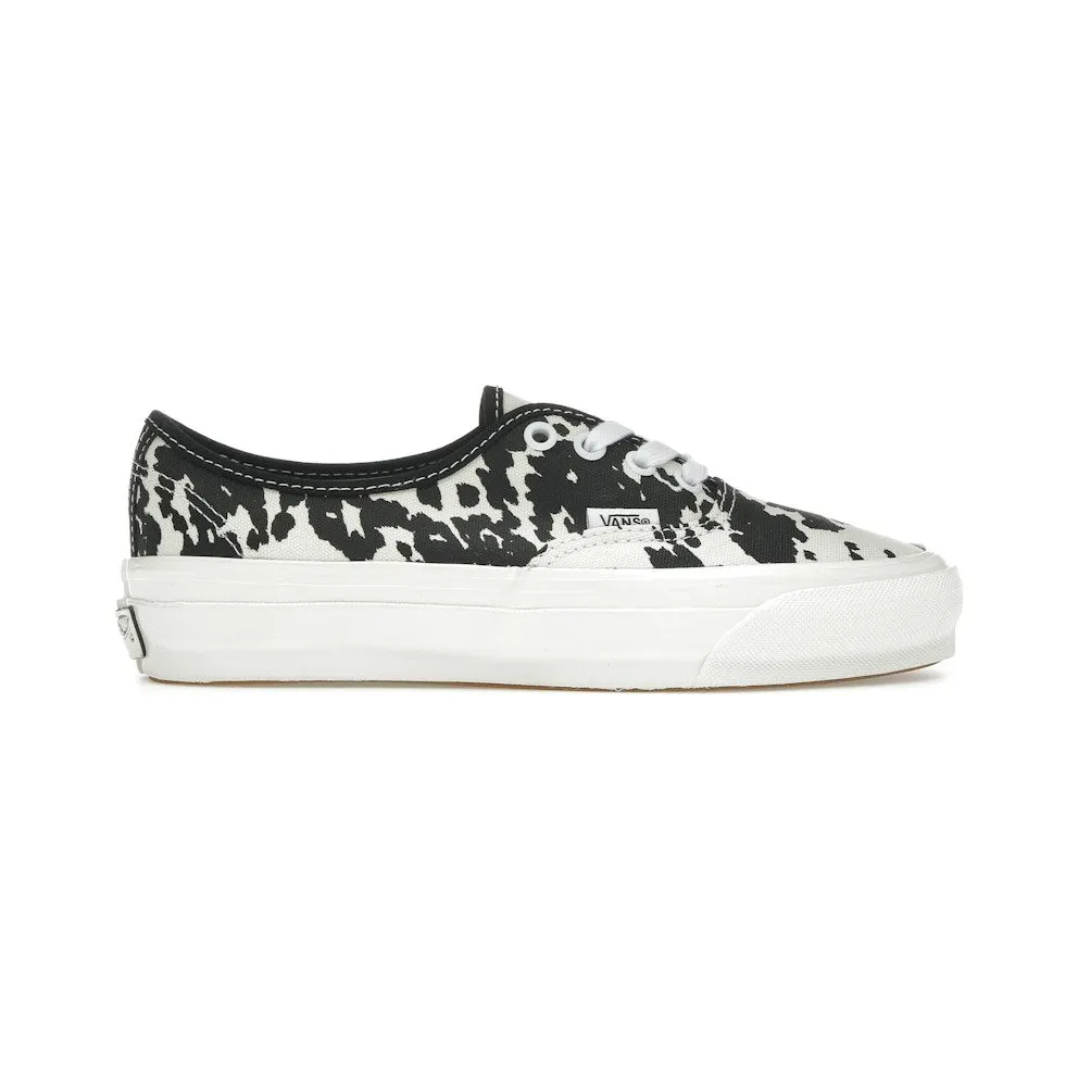 Vans Premium Authentic Cow Black White (VN000EBNBPT)
