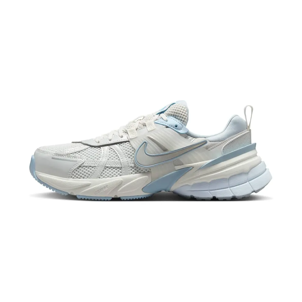 Nike V2K Run “Platinum Tint Summit White Light Smoke Grey” (FD0736-009)