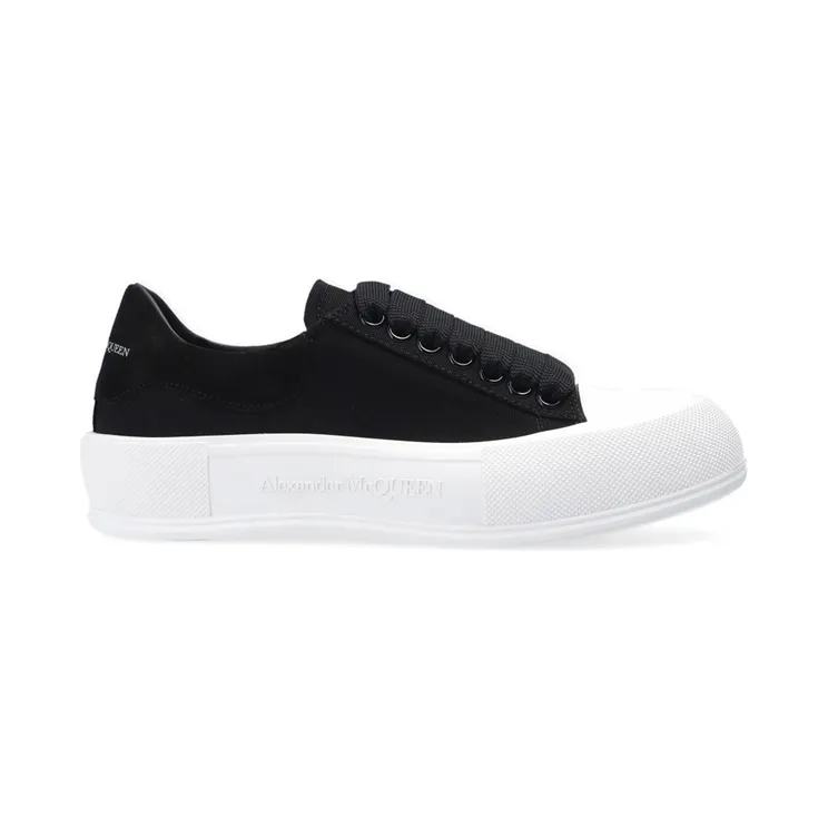 Alexander McQueen Deck Skate Plimsoll Lace-Up Black White (W) (654593 W4PQ1 1070)