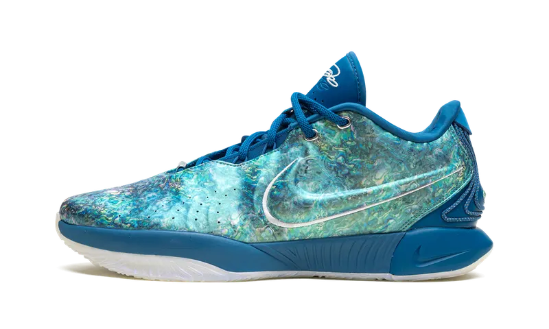 Nike LeBron 21 “Abalone” (FN0708-400)