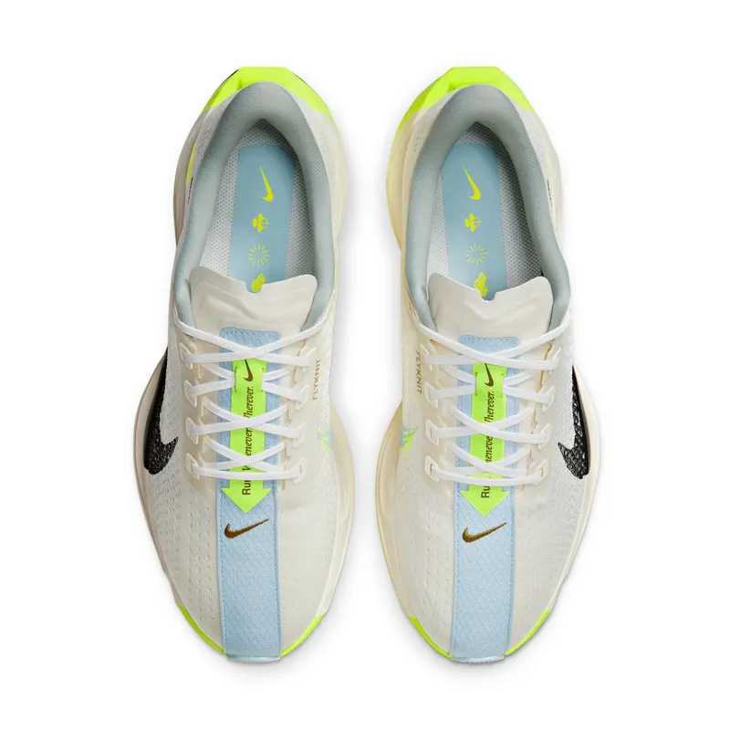 Nike Pegasus Plus “Sail / Pale Ivory / Volt Black” (HQ3451-101)