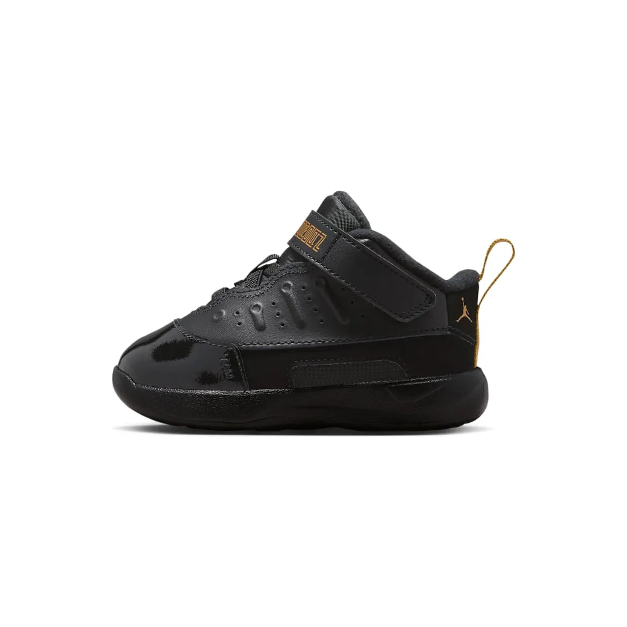 air-jordan-max-aura HQ2088-007