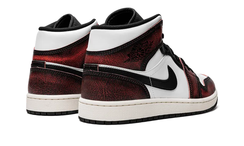 Air Jordan 1 Mid SE Black (DV9565-006)