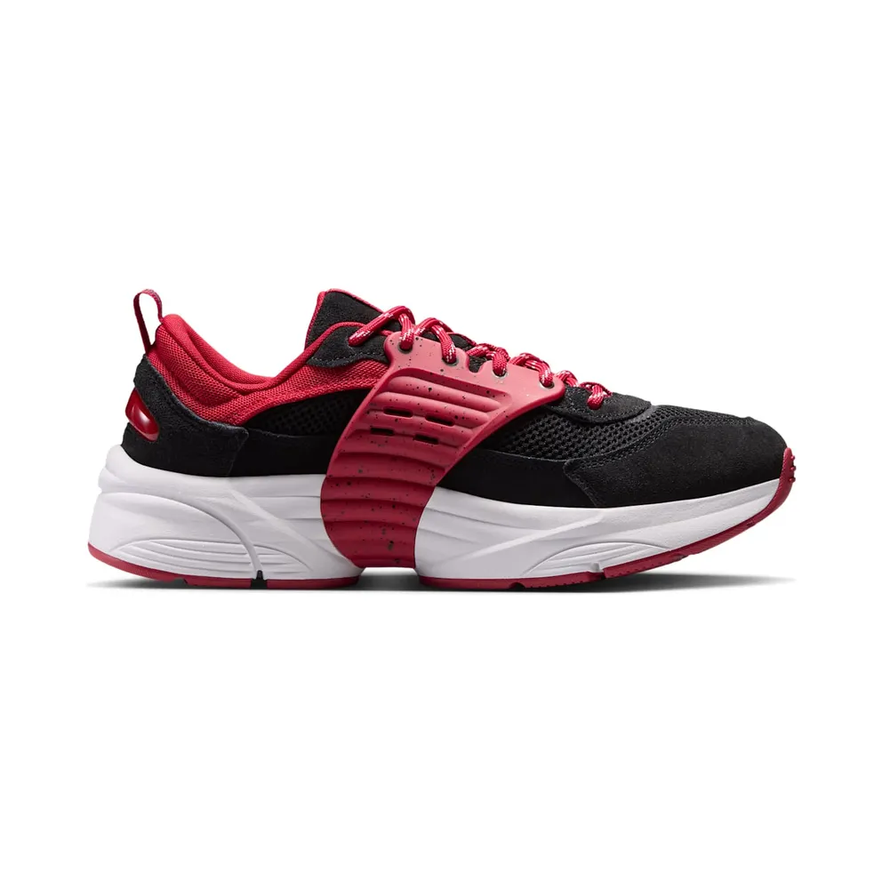 Air Jordan Trunner OS “Black / Varsity Red / White” (IV2403-010)