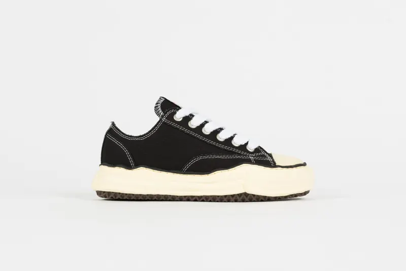 Maison Mihara Yasuhiro Peterson OG Sole Canvas Low Black White (A09FW733-BLK)