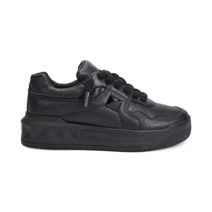 Valentino One Stud XL Black (1Y0S0G37 XTM 0NO)