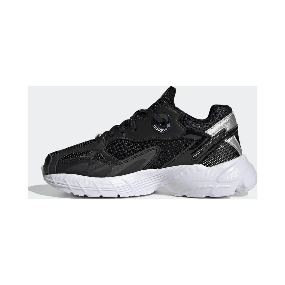 Adidas Astir Core Black / Core Black / Cloud White (GY6658)