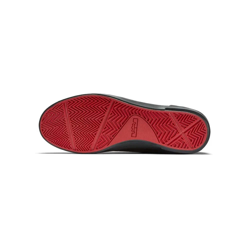 LeBron 12 Lifestyle Black/Black (716417-002)