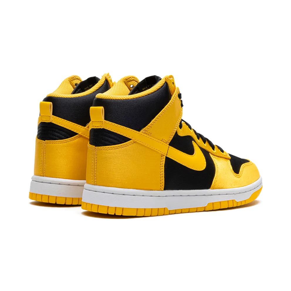 Nike Dunk High “Yellow” (FN4216-001)