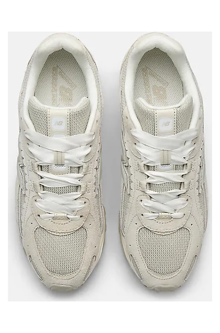 New Balance 204L “Sea Salt”: moeiteloos clean, elke dag (3)