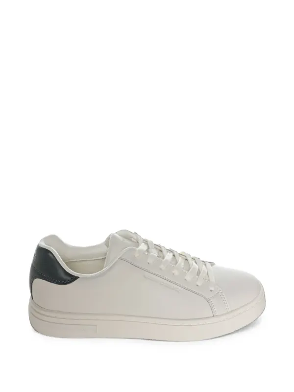 Armani Exchange logo-embossed low-top – Beige (XM000141AF1191)