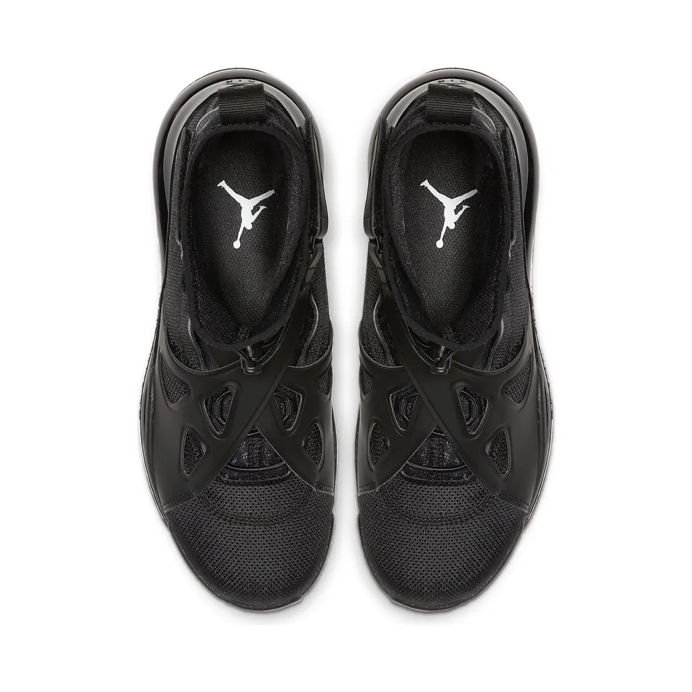 Jordan Air Latitude 720 Triple Black (W) Black/Black-Black (AV5187-001)