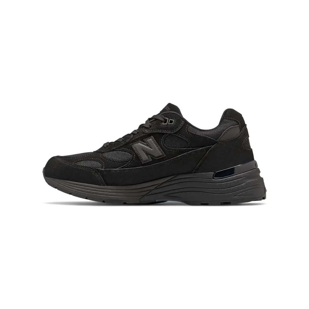 New Balance 992 “Triple Black” (M992EA)