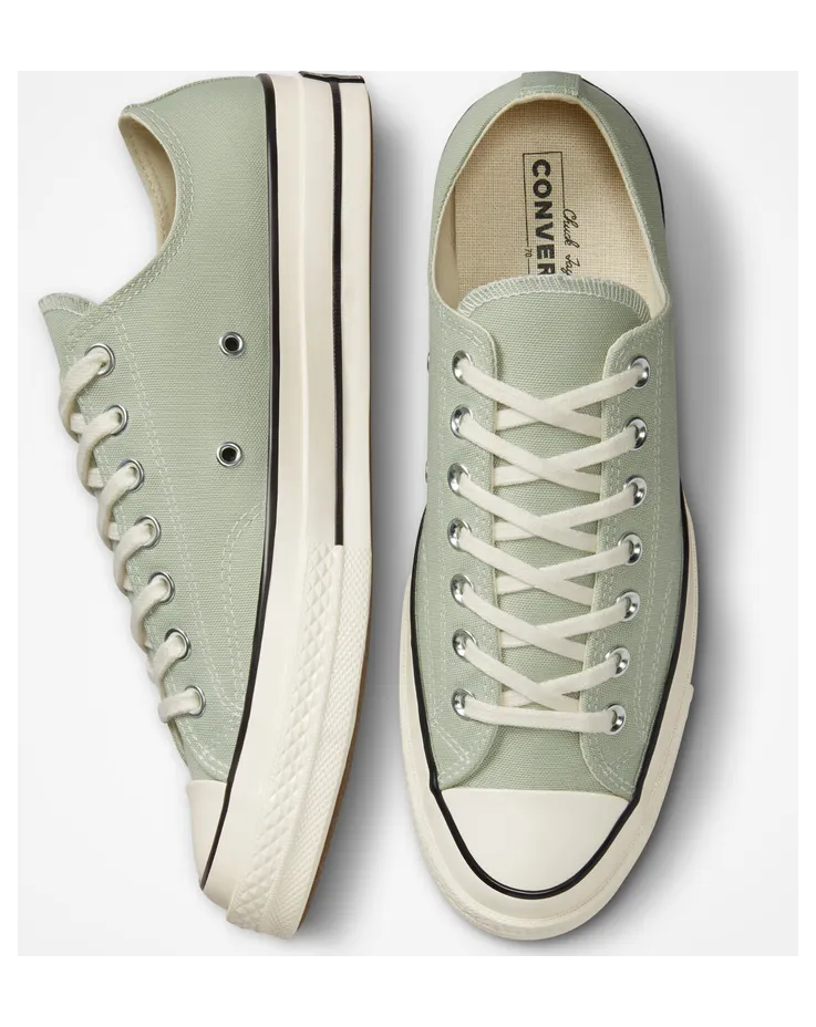 converse-chuck-taylor-all-star A02769C