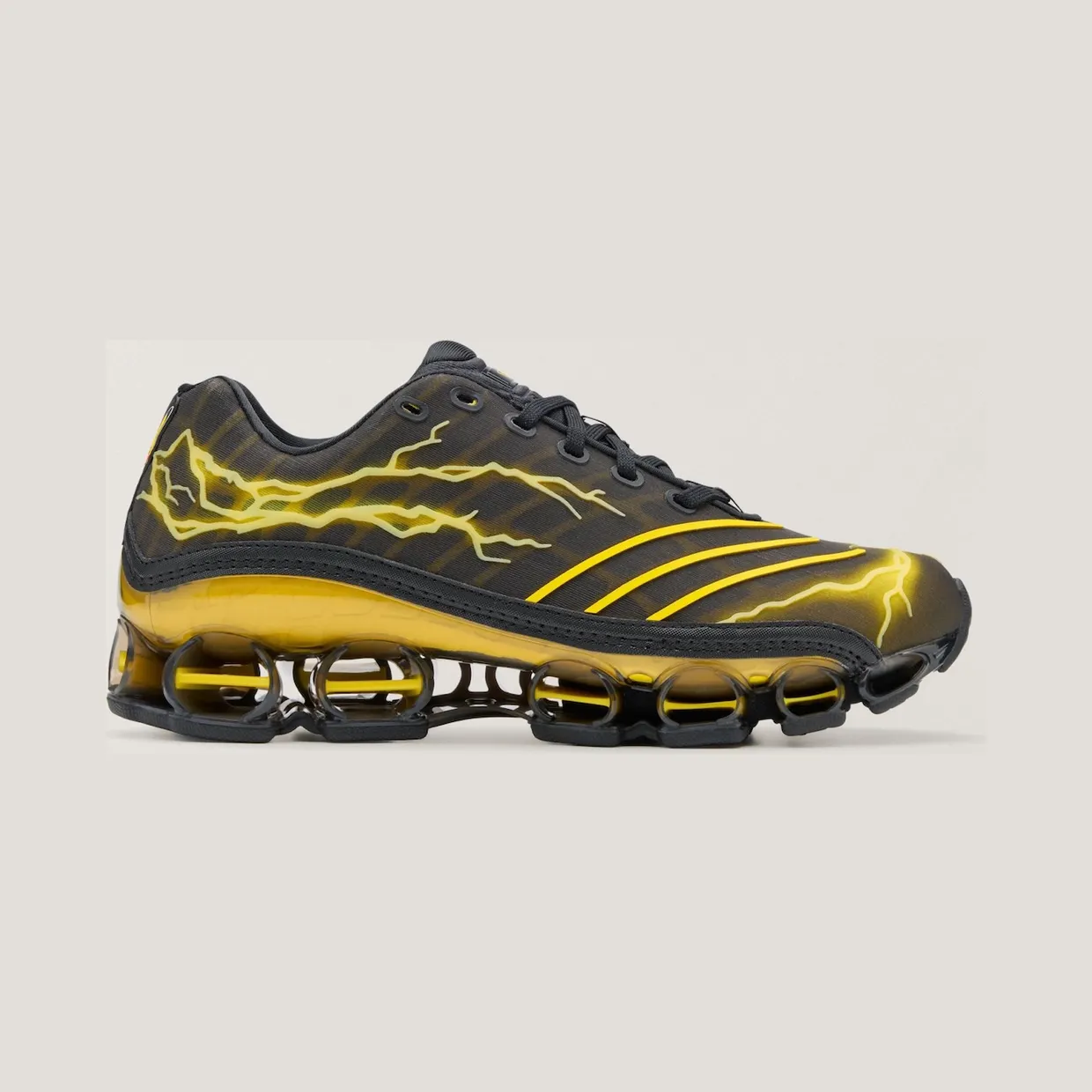 Pokémon x adidas Megaride F50 Pikachu (KH6544) zijaanzicht