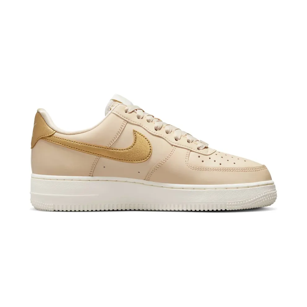 Nike Air Force 1 Low ’07 Sanddrift Metallic Gold (DQ7569-102)